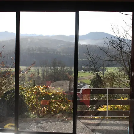 別荘 De La Haure, Lourdes